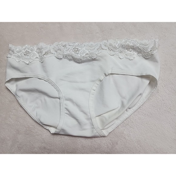Ambrielle Other - Ambroelle‎ Lace Bikini Panties White NWOT Size 6M